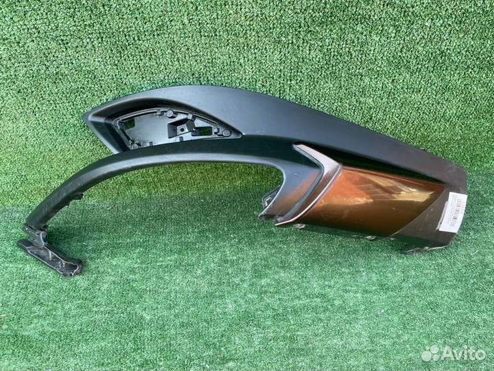 Накладка на бампер задняя правая Lexus Rx350