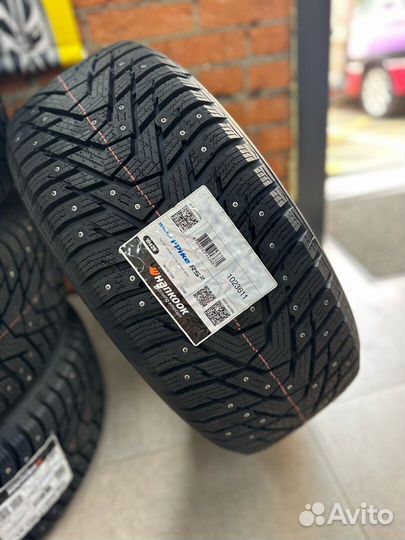 Hankook Winter I'Pike RS2 W429 215/60 R16 99T