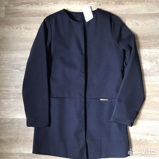 Школьный жакет новый р-р 40