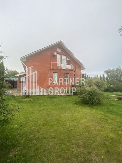 Дом 233,6 м² на участке 13,5 сот.