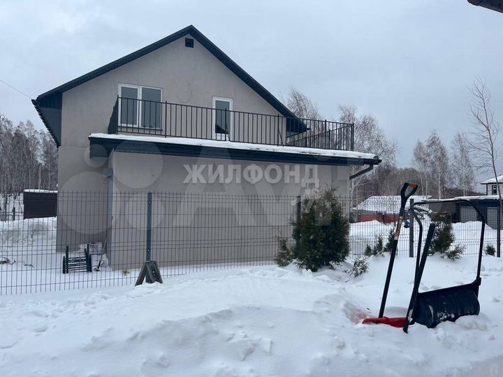 Дом 172 м² на участке 10 сот.