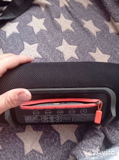 Блютуз колонка jbl