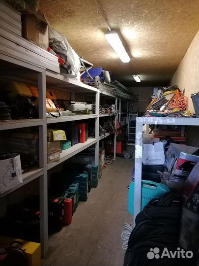 Контейнер-склад 40 футов с монтажным инструментом