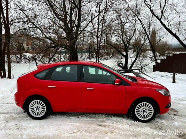 Ford Focus 1.6 AT, 2011, 150 000 км