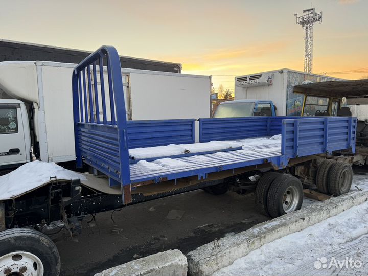 Кузов бортовой