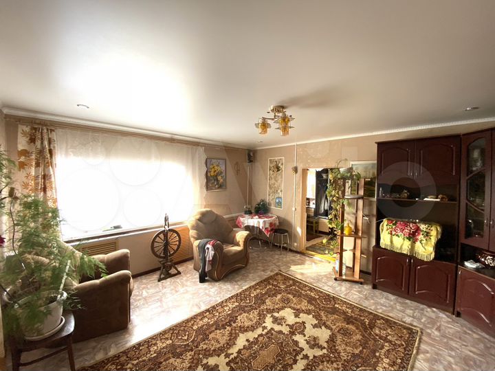 Дом 76,2 м² на участке 6,8 сот.