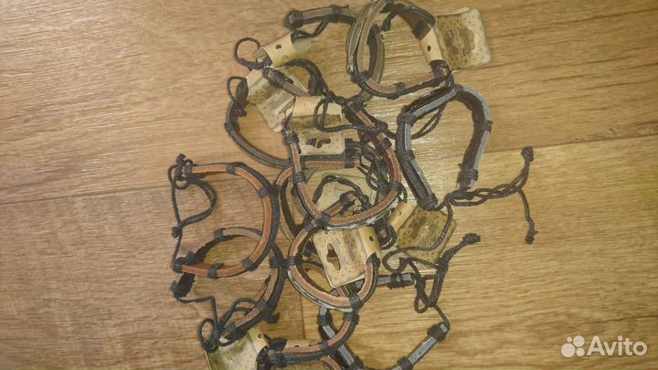 Браслеты кожанные