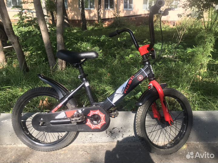 Детский велосипед бу 16