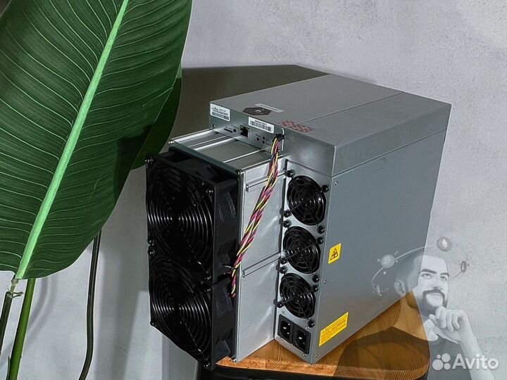 Antminer L7 8800M со скалда