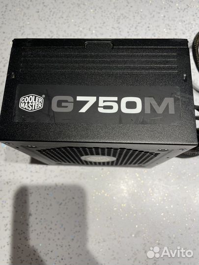 Блок питания Cooler master G750M