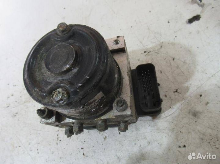 Блок ABS Kia Rio 2002 95610-FD330