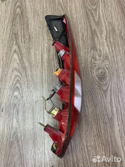 Фонарь задний левый Ford Mondeo универсал 2007