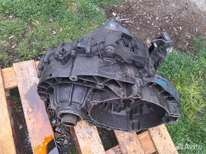 МКПП Volkswagen Transporter T5