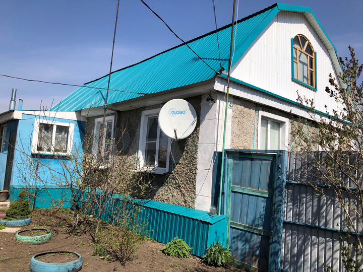 Дом 61 м² на участке 10 сот.