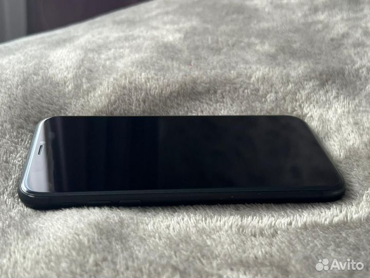 iPhone Xr, 128 ГБ