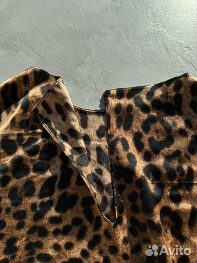 Платье женское атласное (леопардовое)