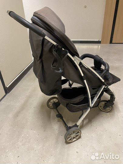 Прогулочная коляска capella