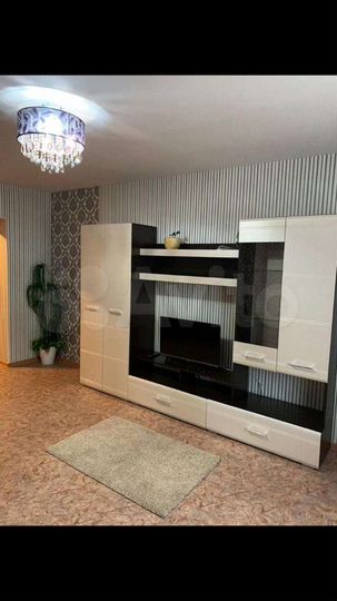 2-к. квартира, 65 м², 5/9 эт.