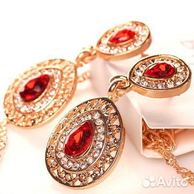 Комплект из 3 украшений красный камень - золото