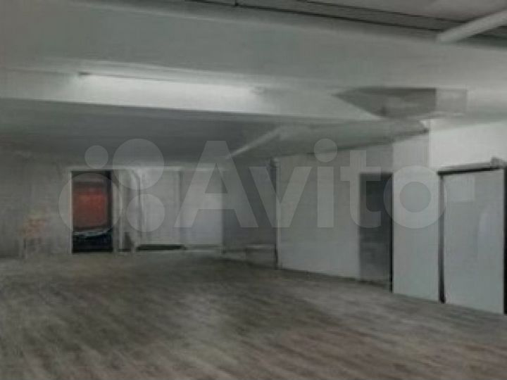 Сдам торговое помещение, 600 м²