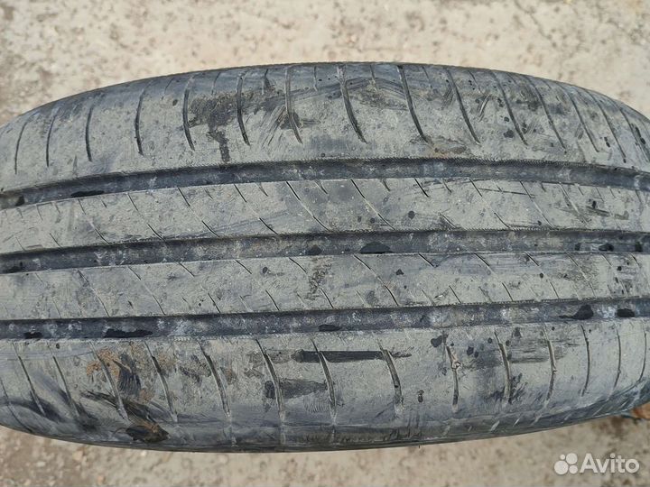 Nankang NA-1 215/60 R16 99H