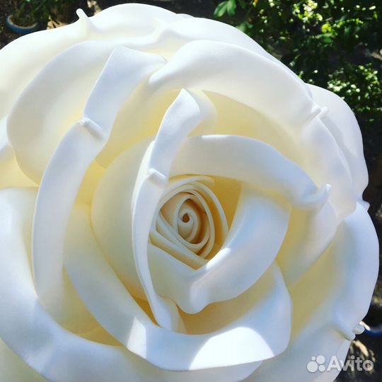 Светильники и Цветы из изолона