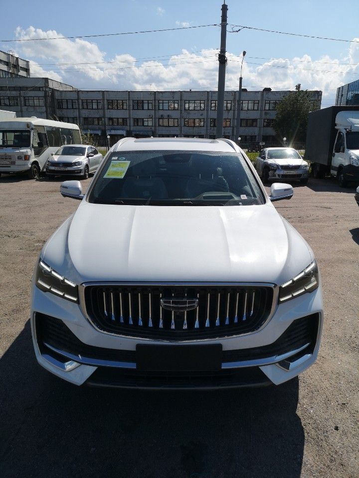 Geely Monjaro: фото владельца