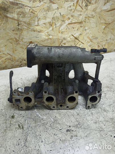 Коллектор впускной Opel Meriva A Z16SE 2003