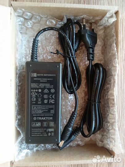 Блок питания для Traktor Kontrol 15V 2.66A (NI)