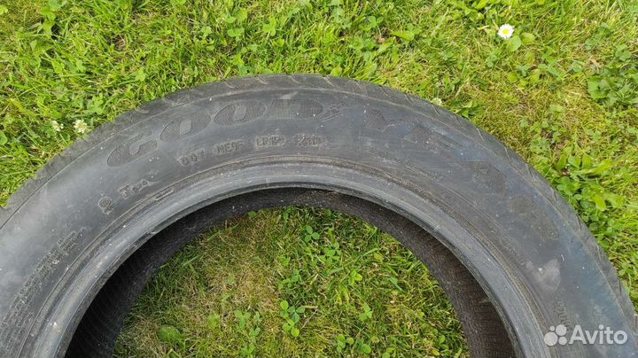 Goodyear EfficientGrip 205/55 R16