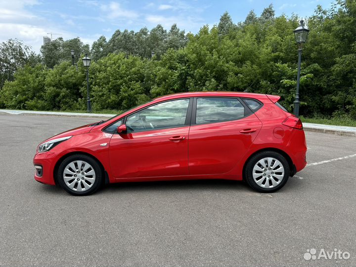 Kia Ceed 1.6 AT, 2015, 108 000 км