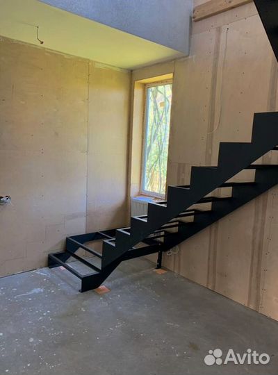 Лестница в дом под ключ