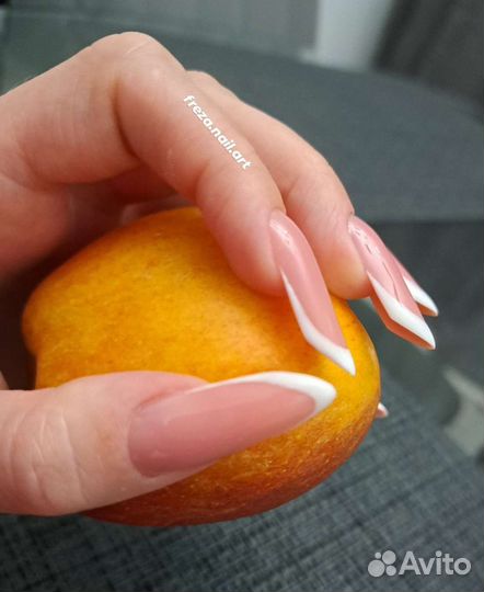 Маникюр с покрытием гель-лак