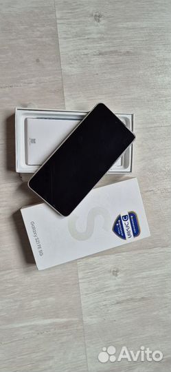 Samsung Galaxy S21 FE 5G, 8/256 ГБ