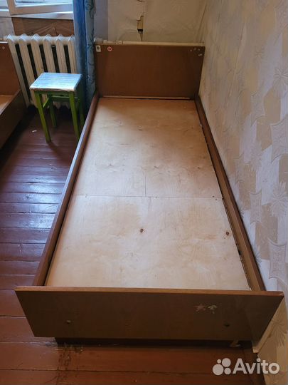 3 кровати подростковые и детская