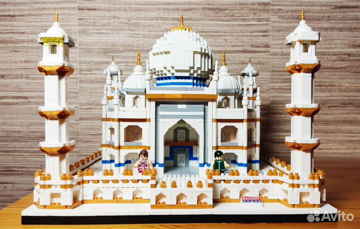 Дом Lego собранный