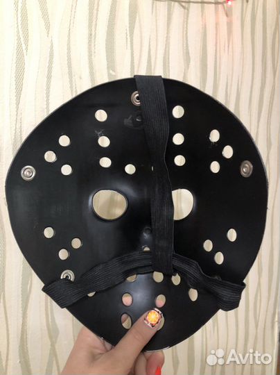 Маска джейсона вурхиза на хэлуин