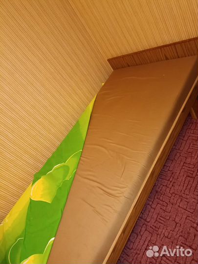 Кровать односпальная