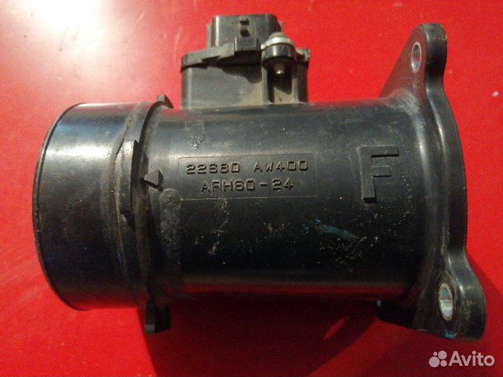 Датчик расхода воздуха Nissan Almera N16