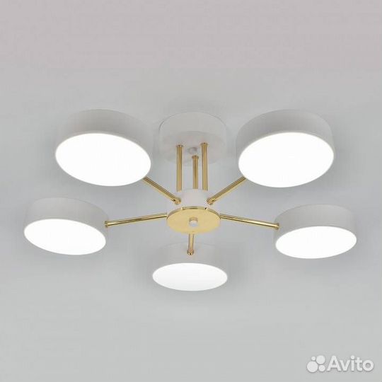 Люстра на штанге Escada Rune 10262/5LED