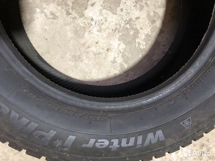 Hankook Winter I'Pike 215/65 R16