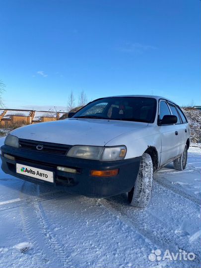 Toyota Corolla 1.3 AT, 2001, 228 000 км