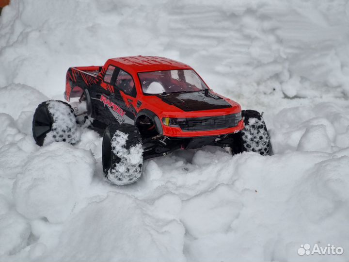 Survolt st10 стадиум трак