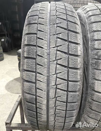 Bridgestone Blizzak Revo GZ 205/60 R16 92S