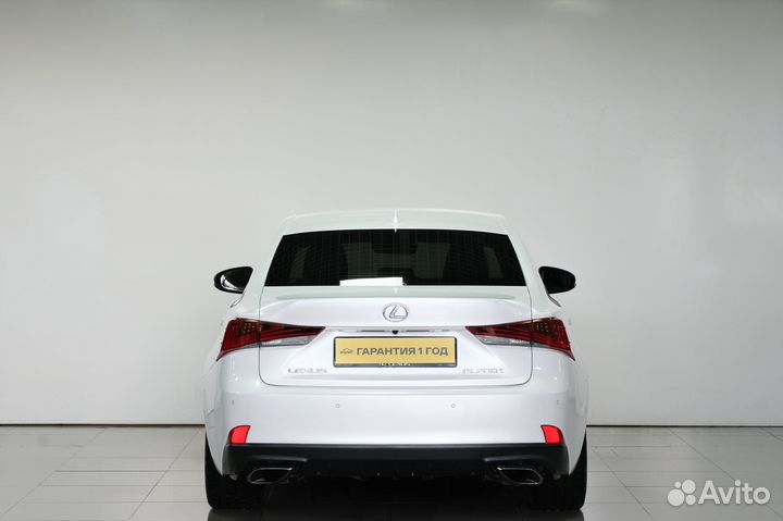 Lexus IS, 2018