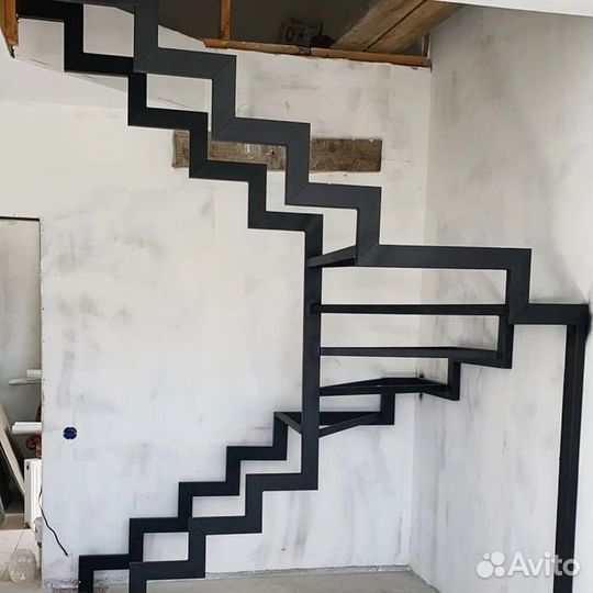 Каркас лестницы