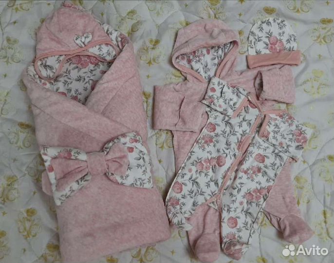 Конверт на выписку для девочки