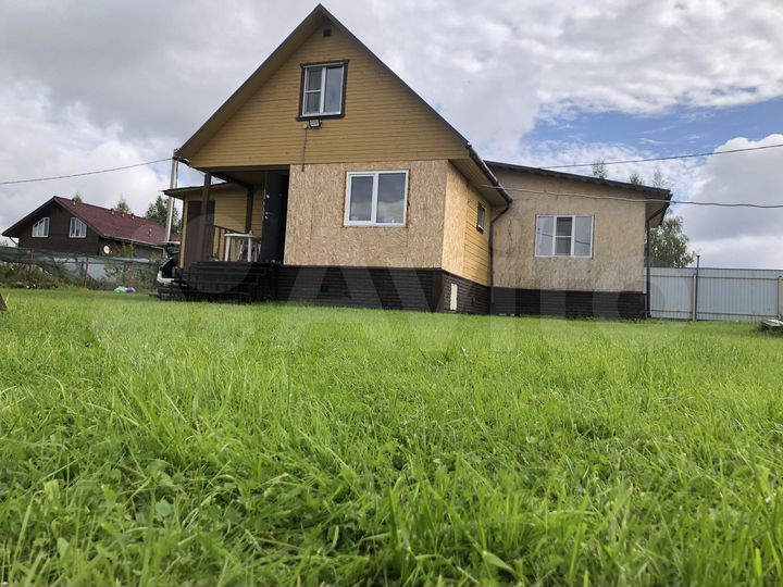 Дом 102 м² на участке 9,2 сот.