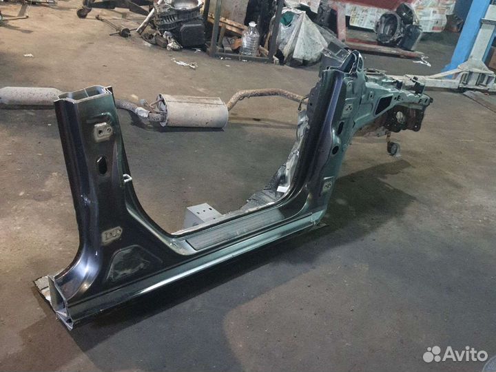 Правый лонжерон с порогом мазда 3 bl