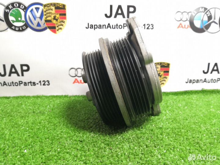 Помпа водяная Volkswagen Touran 1T 1 2011